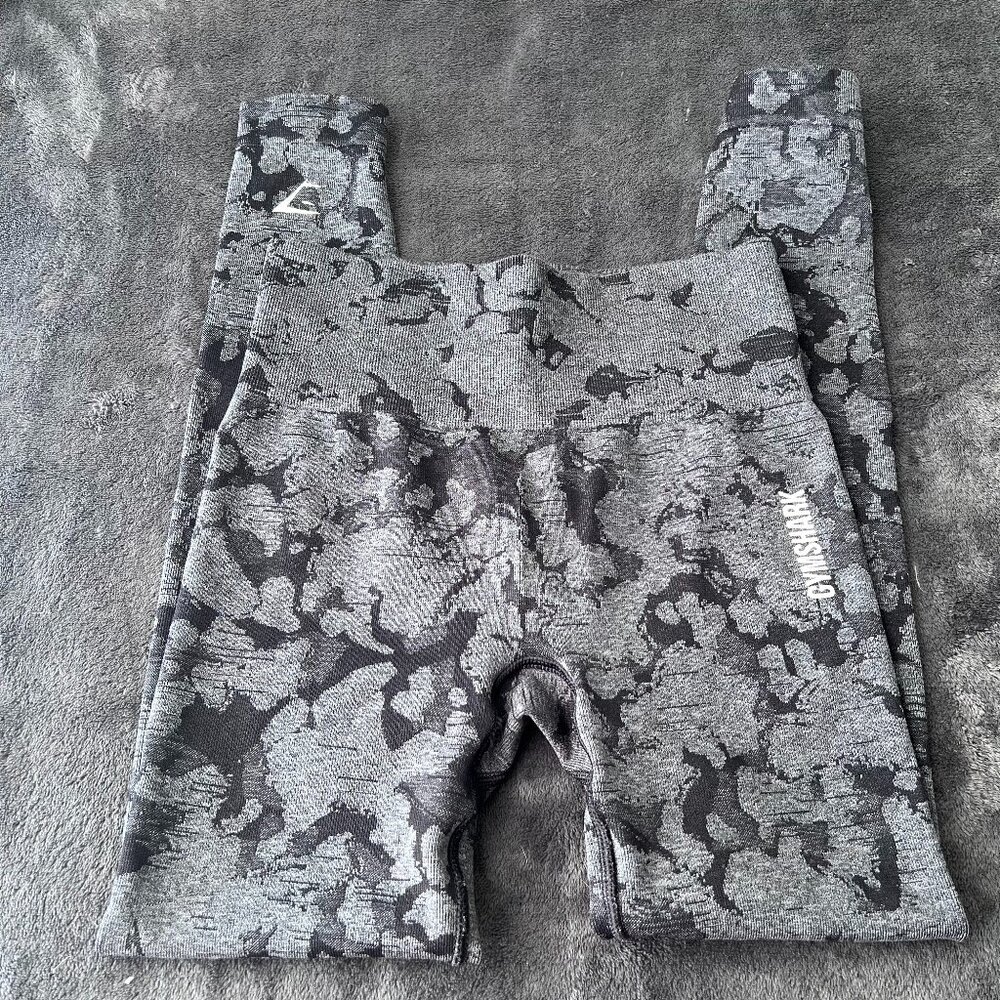 Gymshark Adapt‎ Camo Seamless Legging Women's S Charcoal High Waisted